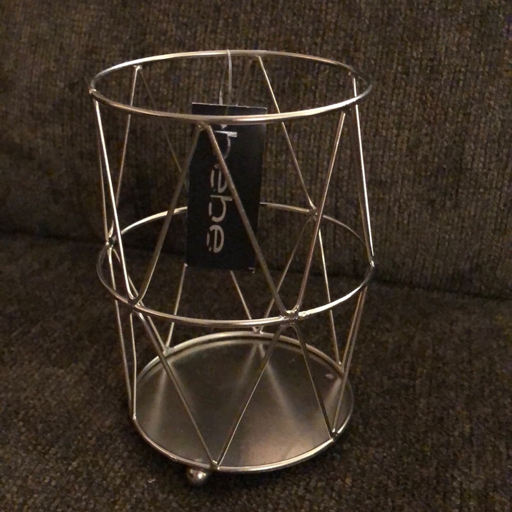 Bebe Makeup Brush/Brush Holder